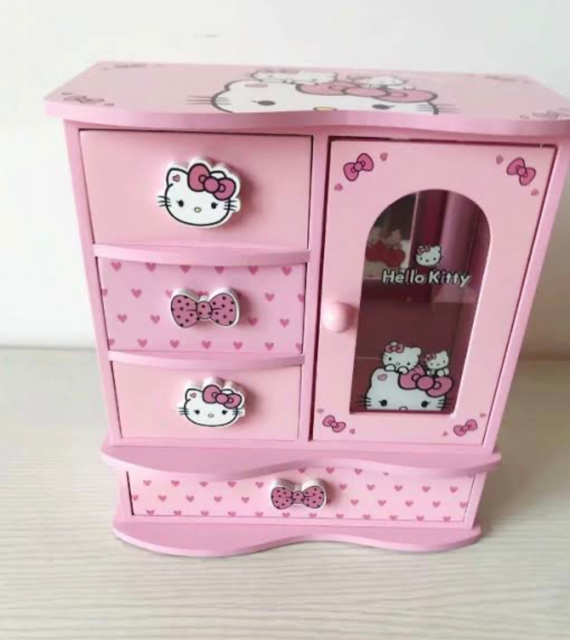 1749- Pink Jewellery Organizer